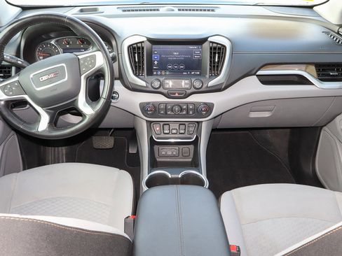 Used 2020 GMC Terrain SLE w/ Driver Convenience Package image 10