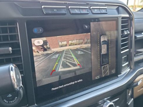 Used 2024 Ford F250 Lariat w/ Lariat Ultimate Package image 23
