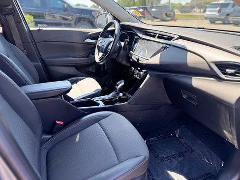 Used 2023 Buick Encore GX Preferred w/ Cold Weather Comfort Package AWD/4WD image 11