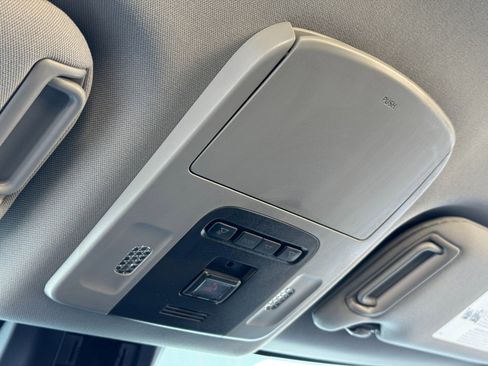 Used 2023 Toyota Camry XSE w/ Navigation Package image 32