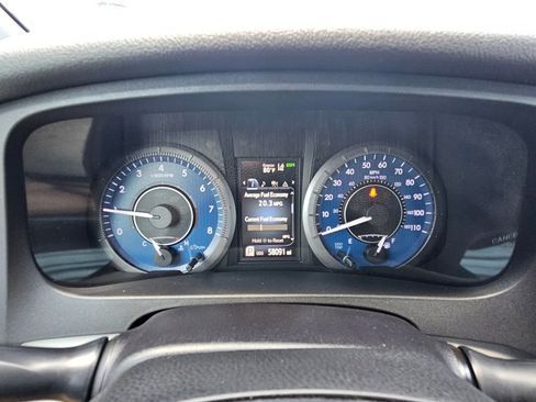 Used 2020 Toyota Sienna LE w/ LE Preferred Package FWD image 21