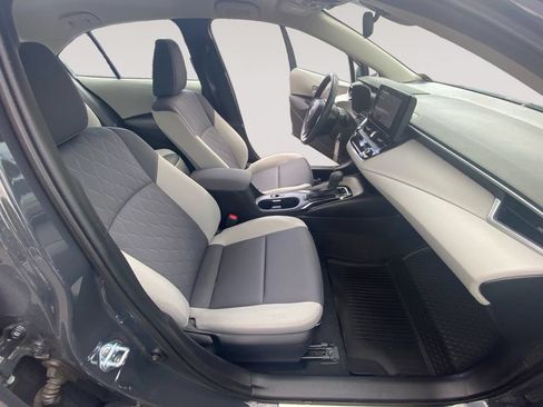 Used 2023 Toyota Corolla LE FWD image 10