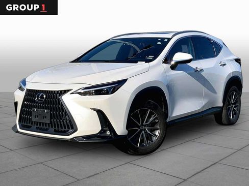 Used 2023 Lexus NX 250 FWD image 1