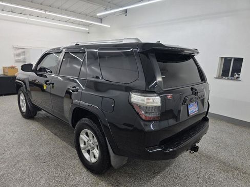 Used 2015 Toyota 4Runner SR5 RWD image 5