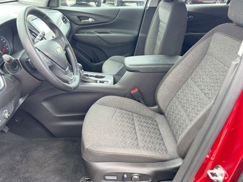 Certified 2024 Chevrolet Equinox LT w/ LPO, Floor Liner Package FWD image 12