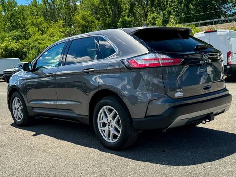 Used 2023 Ford Edge SEL w/ Convenience Package AWD/4WD image 5