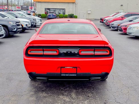 Used 2022 Dodge Challenger GT RWD image 21