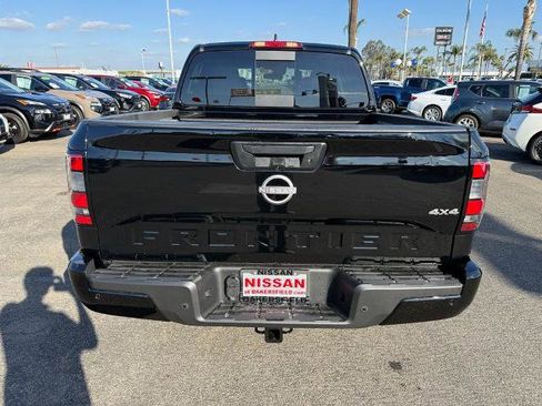 New 2026 Nissan Frontier SV w/ SV Convenience Package image 5
