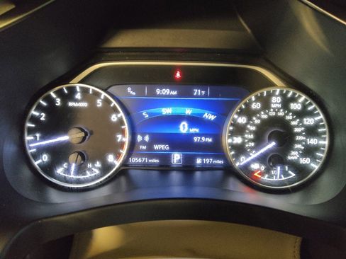 Used 2017 Nissan Murano SL w/ SL Technology Package FWD image 22