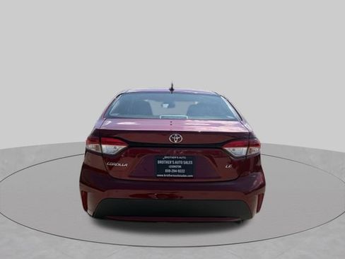 Used 2022 Toyota Corolla LE FWD image 5