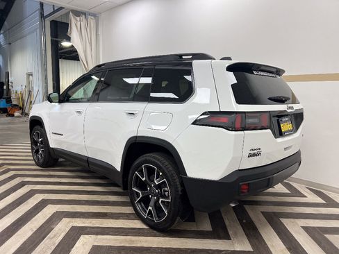 New 2026 Jeep Cherokee Overland AWD/4WD image 14