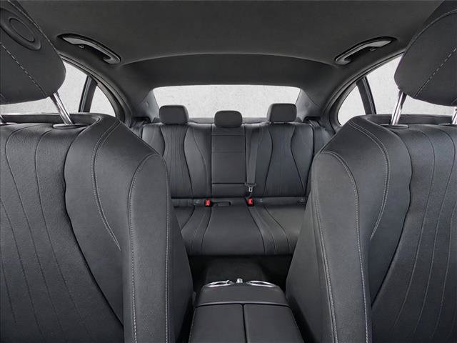 Certified 2018 Mercedes-Benz E 400 4MATIC Sedan image 28