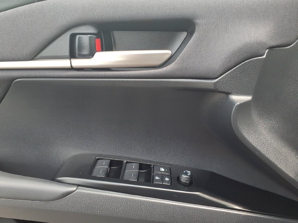 Used 2026 Toyota Camry LE FWD image 15