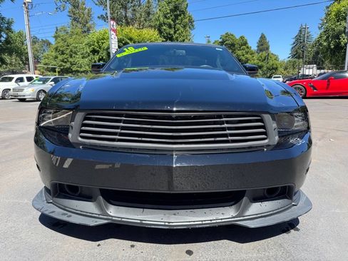 Used 2010 Ford Mustang GT Premium RWD image 7