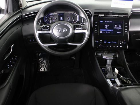 Certified 2024 Hyundai Tucson SEL image 4