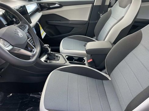 New 2026 Volkswagen Taos S image 18