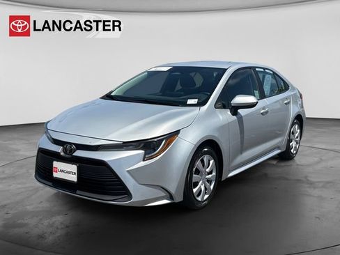Certified 2024 Toyota Corolla LE FWD image 3