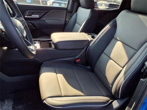 New 2026 Chevrolet Silverado EV Trail Boss image 8