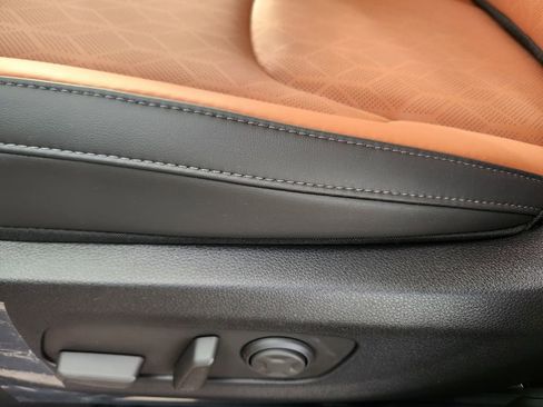 New 2026 Kia Carnival SX image 9