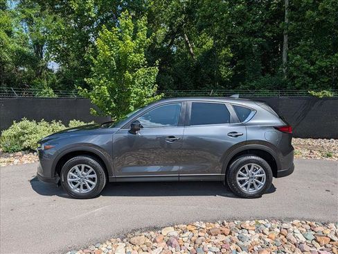 Used 2023 MAZDA CX-5 AWD 2.5 S w/ Select Package image 2