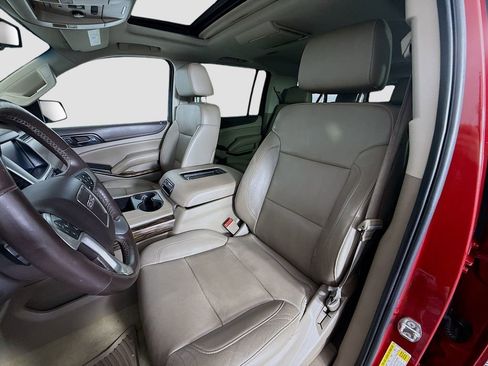 Used 2015 GMC Yukon XL SLT w/ Open Road Package AWD/4WD image 21