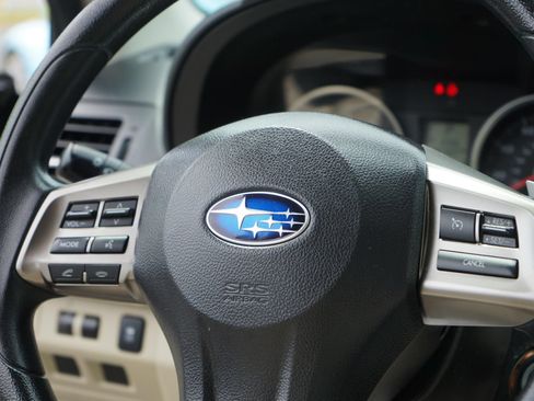 Used 2014 Subaru Crosstrek 2.0i Premium AWD/4WD image 16