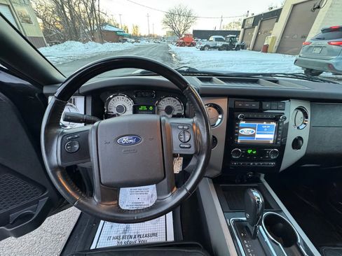 Used 2013 Ford Expedition EL Limited image 12