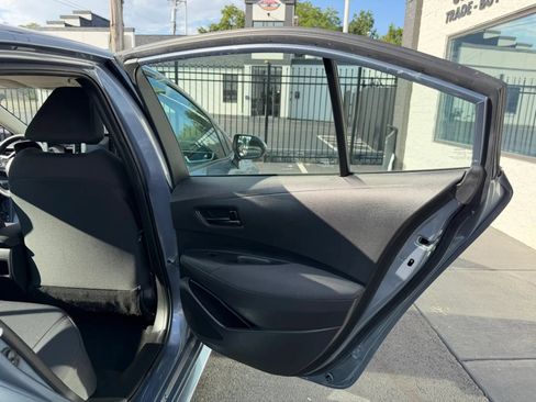 Used 2022 Toyota Corolla LE FWD image 21