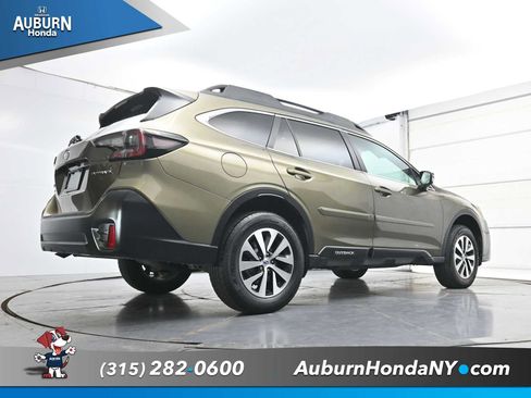 Used 2020 Subaru Outback Premium AWD/4WD image 26