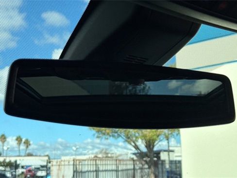 Used 2021 Chevrolet Suburban LT w/ LT Signature Package image 26