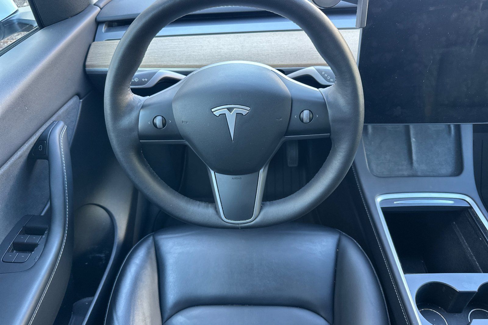 Used 2022 Tesla Model Y Long Range AWD/4WD image 16
