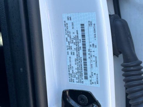 Used 2019 Ford F150 Lariat w/ Equipment Group 502A Luxury AWD/4WD image 25