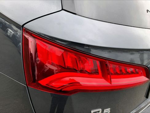 Used 2020 Audi Q5 2.0T Premium Plus image 28