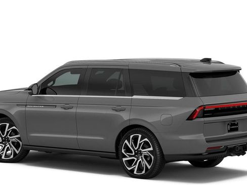 New 2026 Lincoln Navigator Black Label AWD/4WD image 2