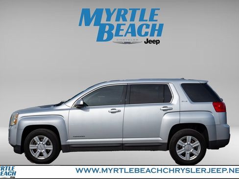 Used 2015 GMC Terrain SLE image 3