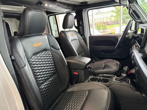 Used 2025 Jeep Wrangler Unlimited Sport AWD/4WD image 49