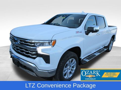 New 2026 Chevrolet Silverado 1500 LTZ w/ LTZ Premium Package AWD/4WD image 1