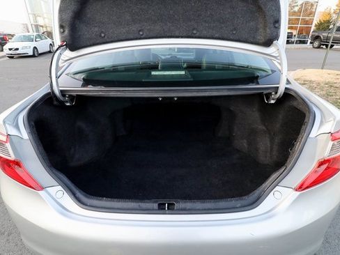 Used 2014 Toyota Camry SE image 39