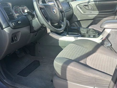 Used 2006 MAZDA Tribute I FWD image 19