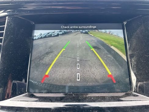 Used 2023 Dodge Durango GT image 24