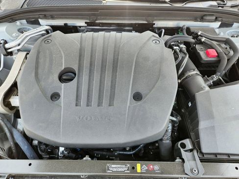 Used 2025 Volvo S60 B5 Core w/ Protection Package Premier image 31