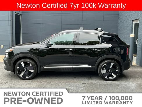Used 2026 Nissan Kicks SR w/ Cold Weather Package AWD/4WD image 3