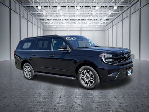 Certified 2025 Ford Expedition Max Active AWD/4WD image 16