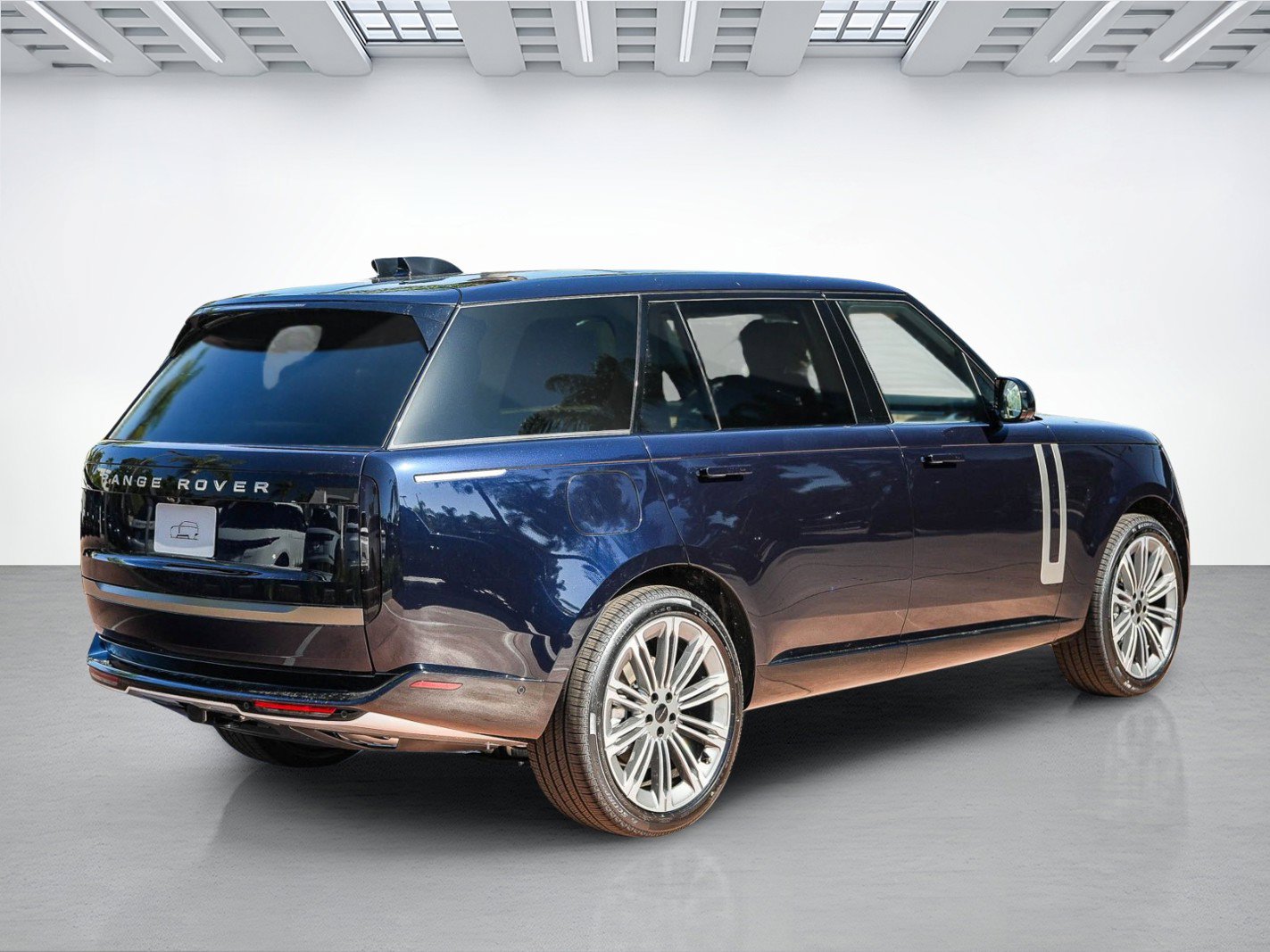 New 2026 Land Rover Range Rover Long Wheelbase SE AWD/4WD image 4