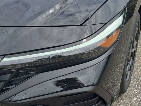 New 2026 Hyundai Elantra Sport FWD image 11