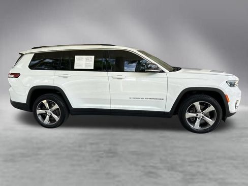Used 2021 Jeep Grand Cherokee L Limited RWD image 3