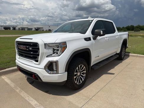Used 2020 GMC Sierra 1500 AT4 w/ AT4 Premium Package AWD/4WD image 2
