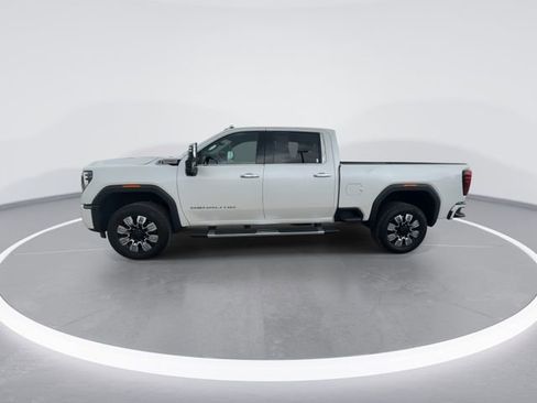 Used 2024 GMC Sierra 2500 Denali w/ Technology Package AWD/4WD image 5