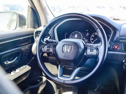 Used 2023 Honda Pilot EX-L image 17