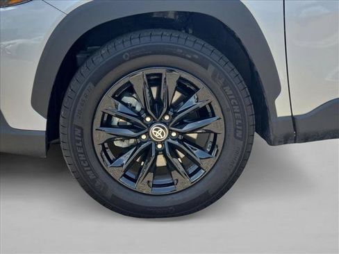 Certified 2026 Toyota Corolla Cross LE FWD image 23